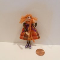 Girl Doll made by Kathi Kuti (broken thumb)