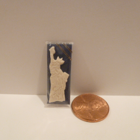 Miniature Chocolate Statue of Liberty - Click Image to Close
